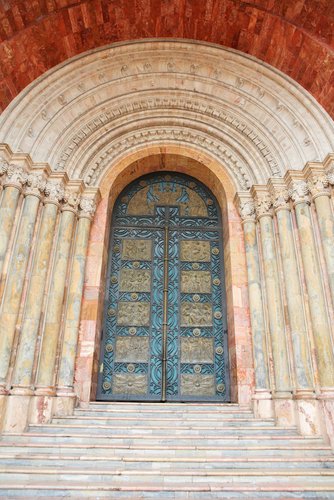 picture of cathedral of the immaculate conception cuenca planetware Cathedral of the Immaculate Conception 334x500 picture of cathedral of the immaculate conception cuenca planetware Cathedral of the Immaculate Conception 334x500