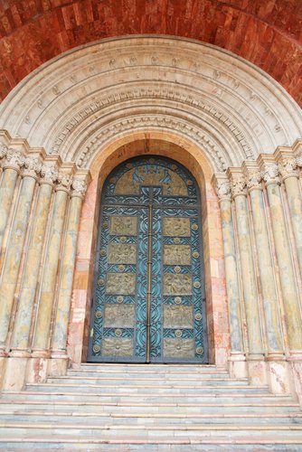 picture of cathedral of the immaculate conception cuenca planetware Cathedral of the Immaculate Conception 334x500