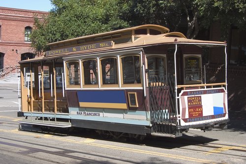 Cable car in Chinatown in San Francisco.