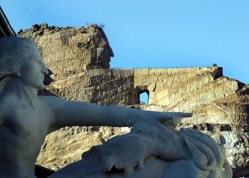 crazy-horse-memorial-custer-sd102.jpg