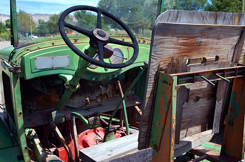 picture of cross orchards historic site grand junction planetware Cross Orchards Historic Site 500x332 picture of cross orchards historic site grand junction planetware Cross Orchards Historic Site 500x332