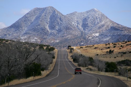 highway-leading-to-the-davis-mountains-texas-tx353.jpg