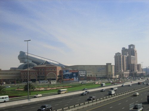 dubai mall ski. Road approaching the Ski Dubai