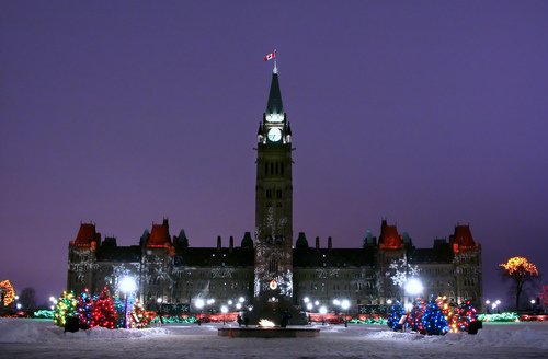 Picture of Parliament Buildings, Ottawa - Christmas lights at the ... Picture of Parliament Buildings, Ottawa - Christmas lights at the ...