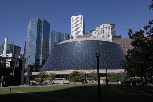 roy thomson hall portrait