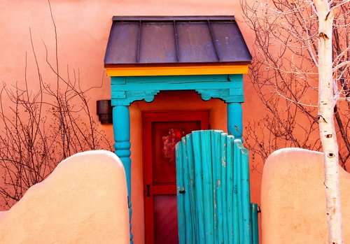 luminarias adobe architecture santa fe new mexico the golan home soulful enviornments pinterest home adobe and the ojays - Santa Fe Colors luminarias adobe architecture santa fe new mexico the golan home soulful enviornments pinterest home adobe and the ojays - Santa Fe Colors