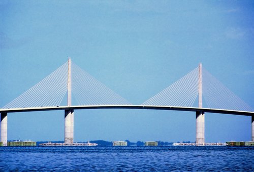 Sunshine skyway bridge in Tampa.