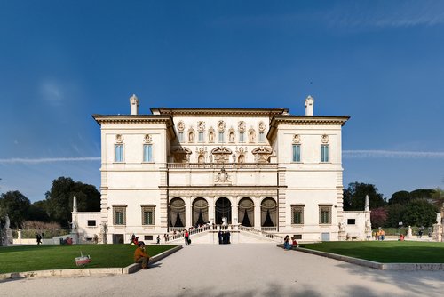 Villas In Rome
