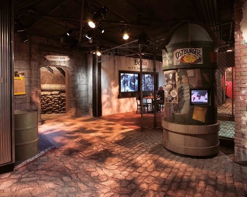 International Spy Museum