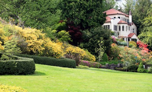 picture washington park and neighbouring house portland Washington Park 500x303