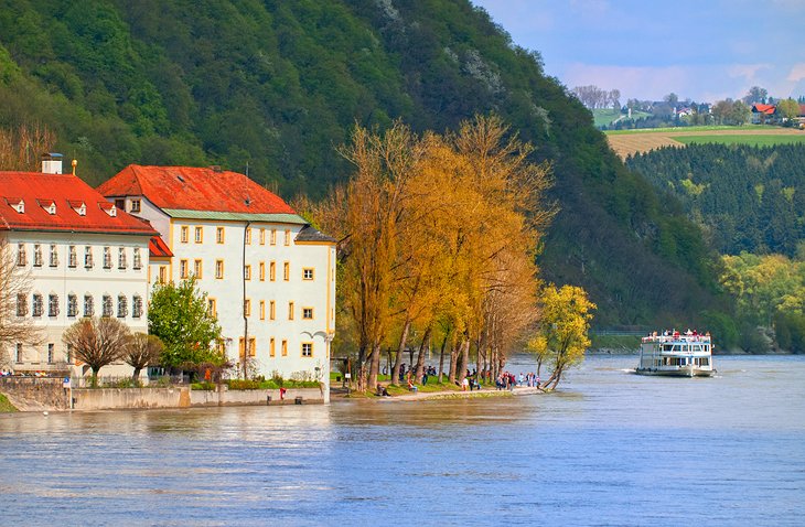 A boat tour on the Danube