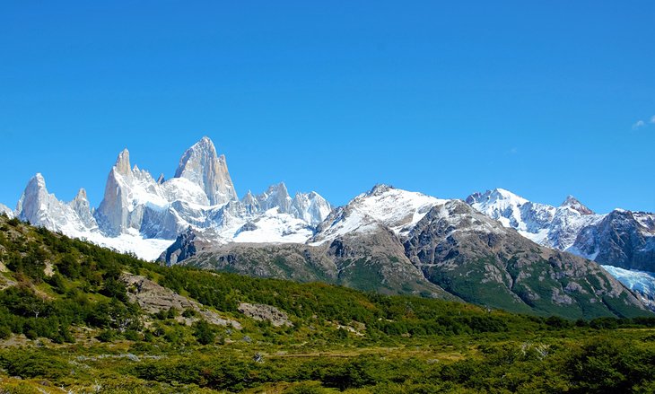 Panoramic view of the Fitz Roy mountain range in El Chaltén