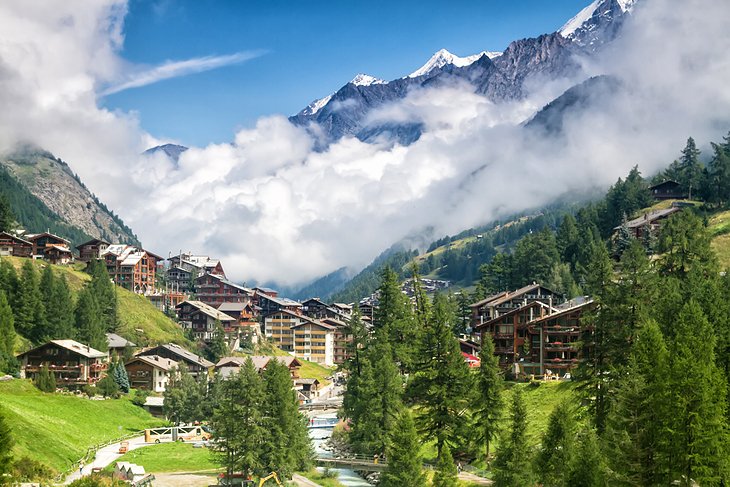 Where to Stay in Zermatt: Best Areas & Hotels, 2018 | PlanetWare