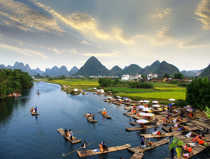 Cruising the Li River