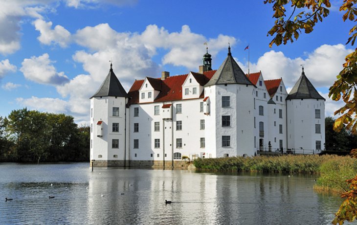 Glucksburg Castle