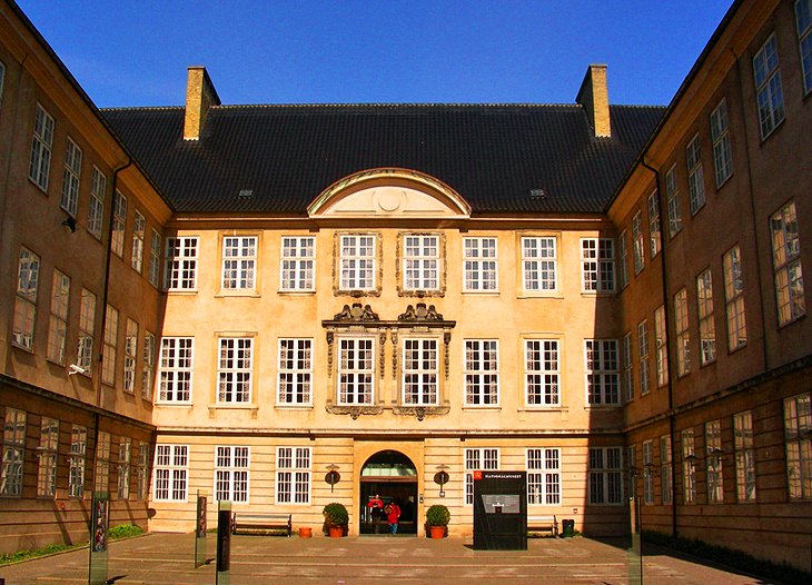 موزه ملی دانمارک، کپنهاگ
