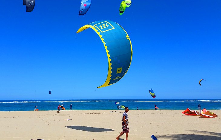 Launching a kite on Kite Beach