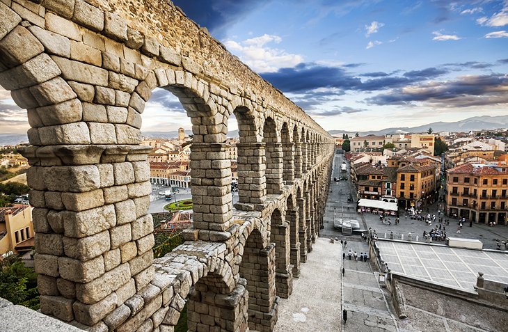 Ancient Roman Aqueduct