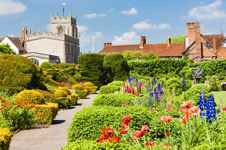 Shakespeare's New Place and Nash's House