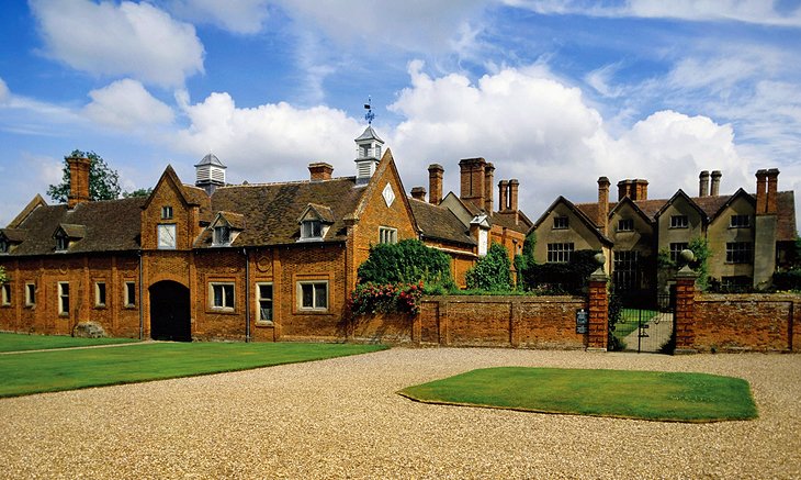 Packwood House