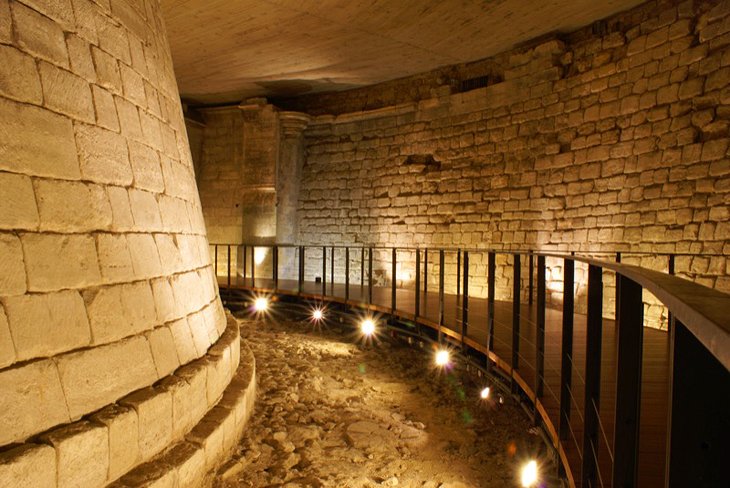 The Medieval Louvre: Foundations of the Palace
