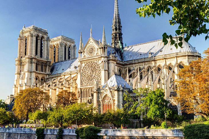 Cathédrale Notre-Dame de Paris (Photo taken prior to the April 2019 fire)