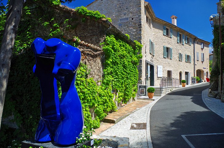 Discover the Charm of Artists' Villages in Provence