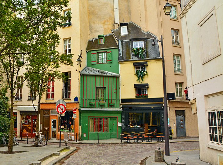 Old quarter in Paris