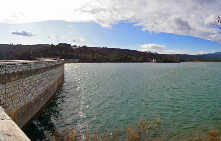 Marathon Lake