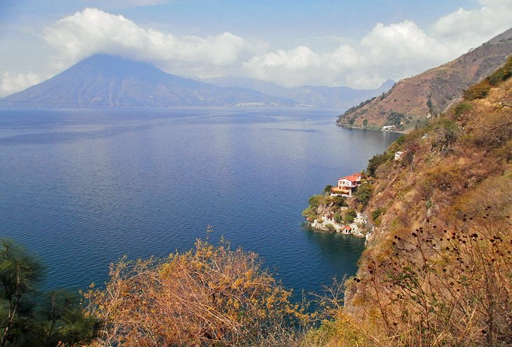 Lake Atitlán (Lago de Atitlán)