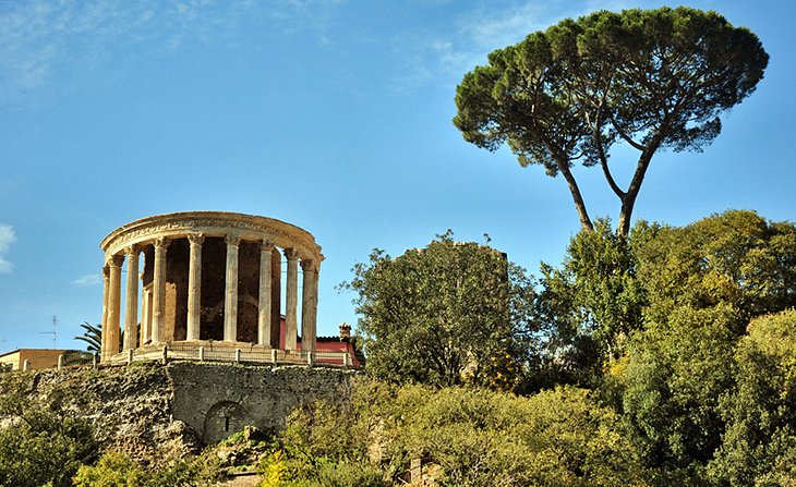 Tempio di Vesta (Temple of Vesta)