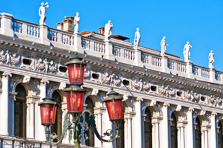 Libreria Sansoviniana (Library)