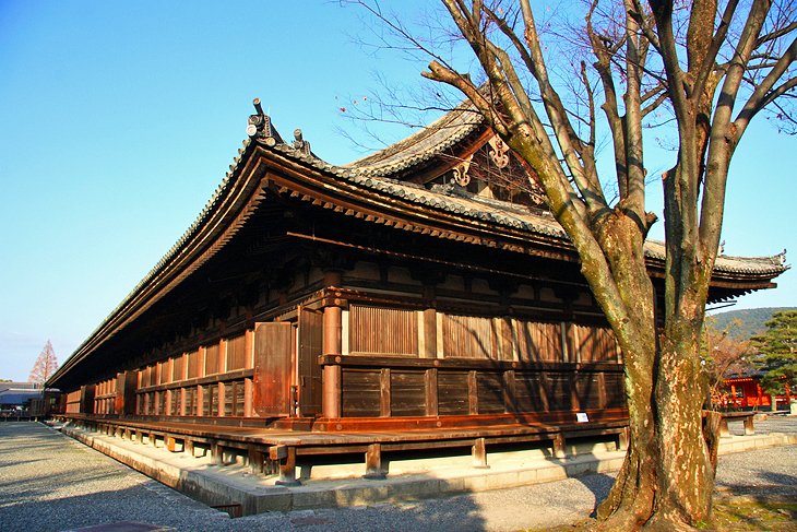 Sanjūsangen-dō Temple