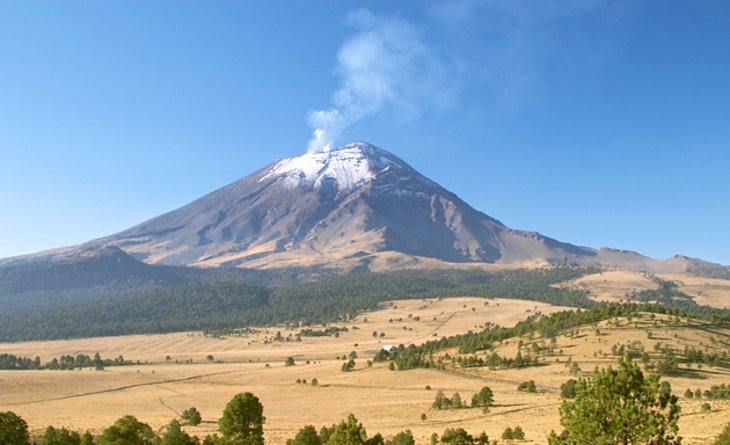 The Mexican Highlands: Popocatépetl and Iztaccíhuatl
