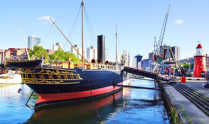 Sea-Themed Museums and the City Center