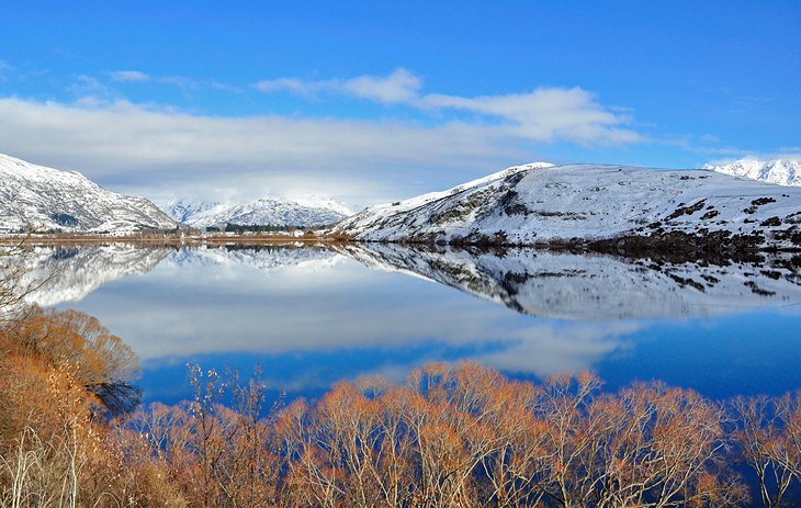 Lake Hayes on the Queenstown Trail