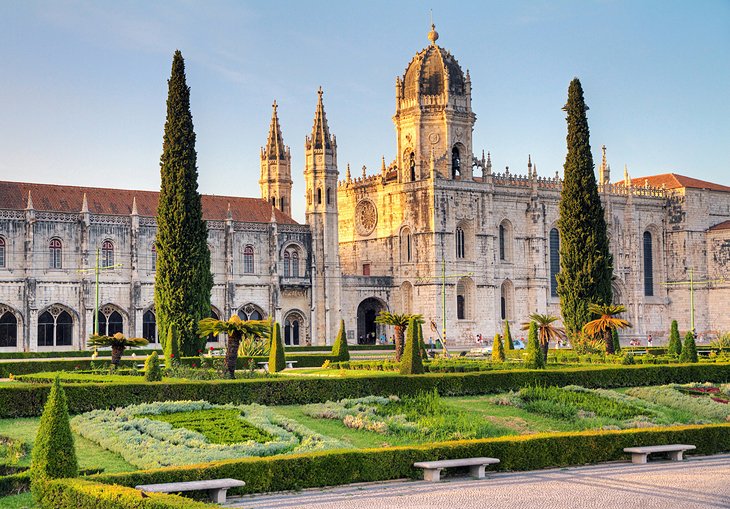 Mosteiro dos Jerónimos: Built in Honor of Portugal's Age of Discovery