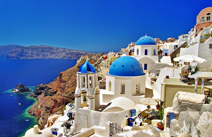 Oia village, Santorini, Greece