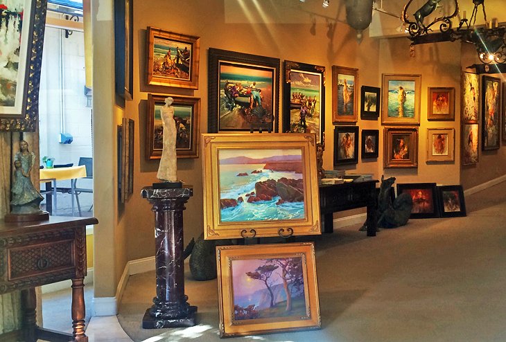 11 Top Tourist Attractions in Carmel & Easy Day Trips