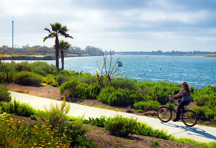 Bike along the San Diego Coast