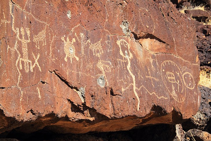 Ancient Native American rock art along the Rinconada Trail