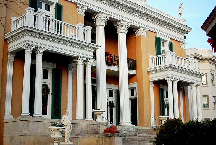 Belmont Mansion