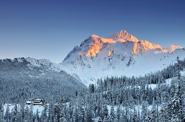 Mount Shuksan Ski Lodge