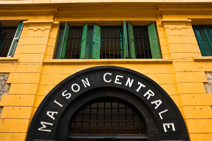 Hoa Lo Prison Museum