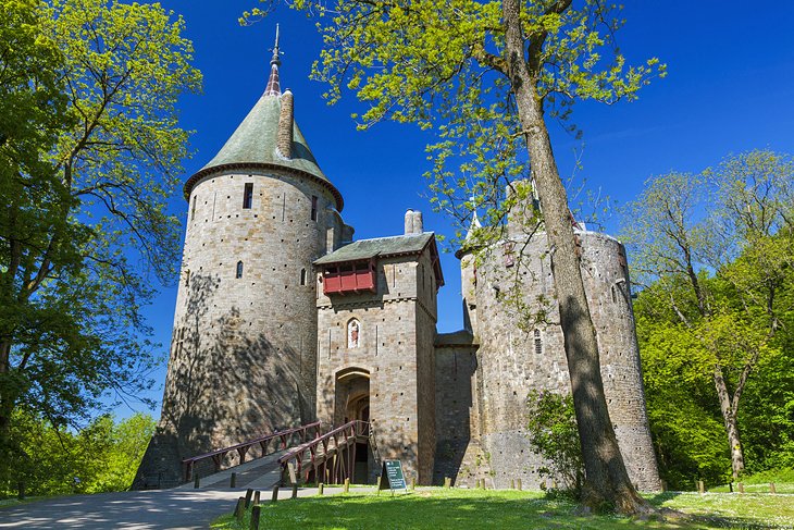 The Red Castle: Castell Coch