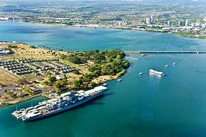 Visiting Pearl Harbor: Attractions