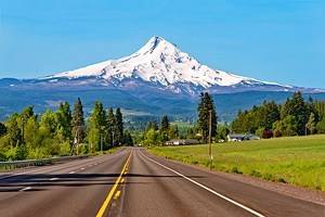 From Portland to Mount Hood: 4 Best Ways to Get There