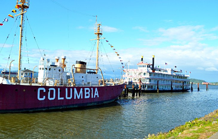 Ships along the Astoria Riverfront