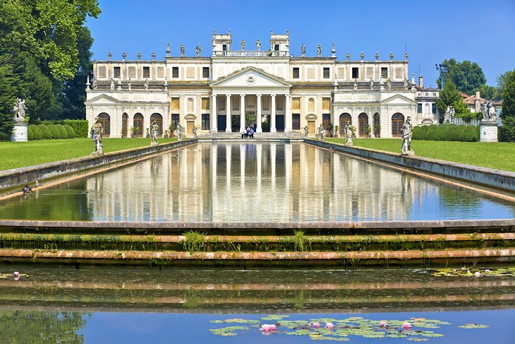 Villa Pisani