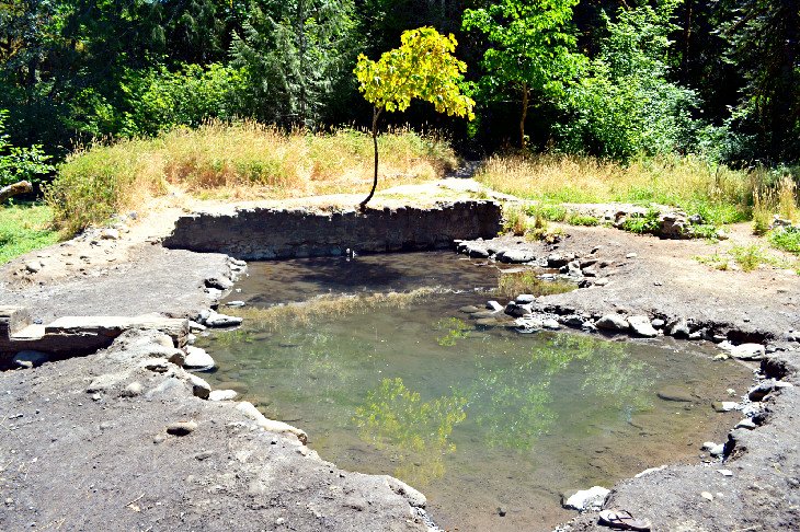 Large soaking pool at McCredie Hot Springs